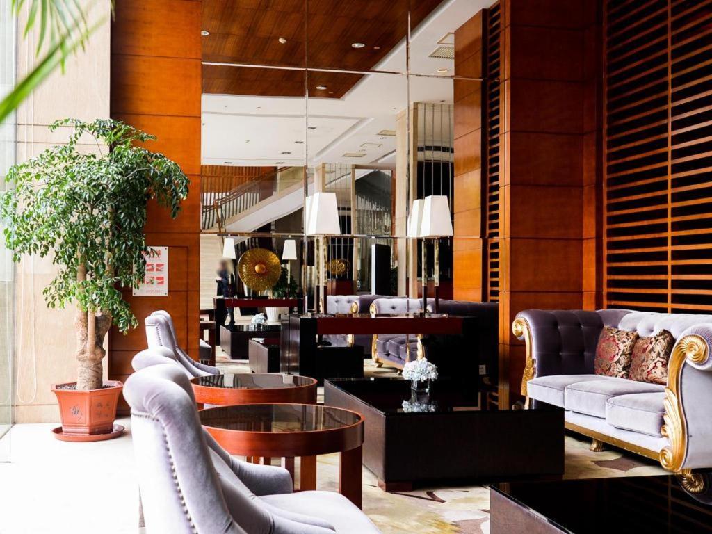 Leisure Hotel Dongguan  Dış mekan fotoğraf