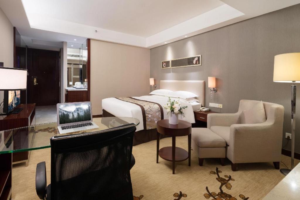 Leisure Hotel Dongguan  Dış mekan fotoğraf