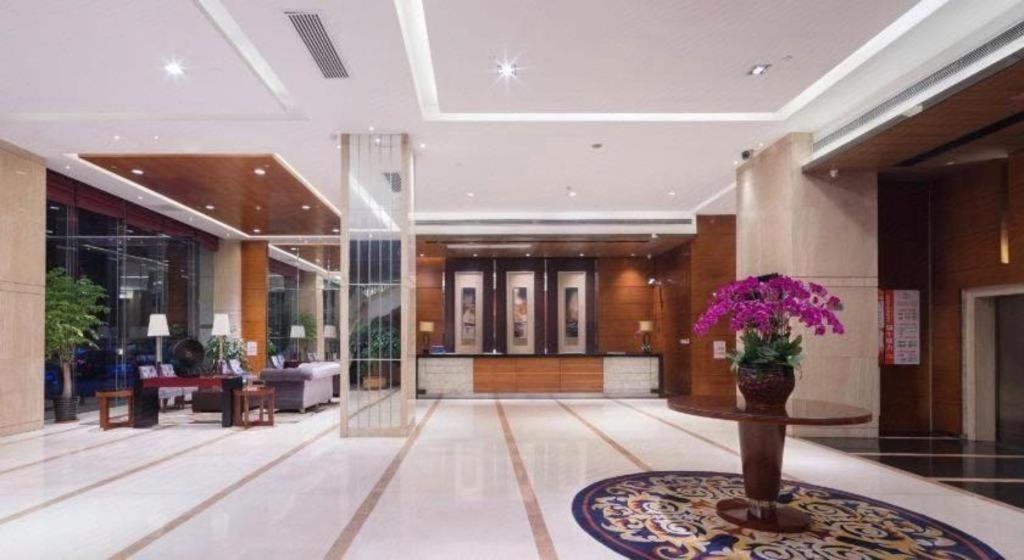 Leisure Hotel Dongguan  Dış mekan fotoğraf