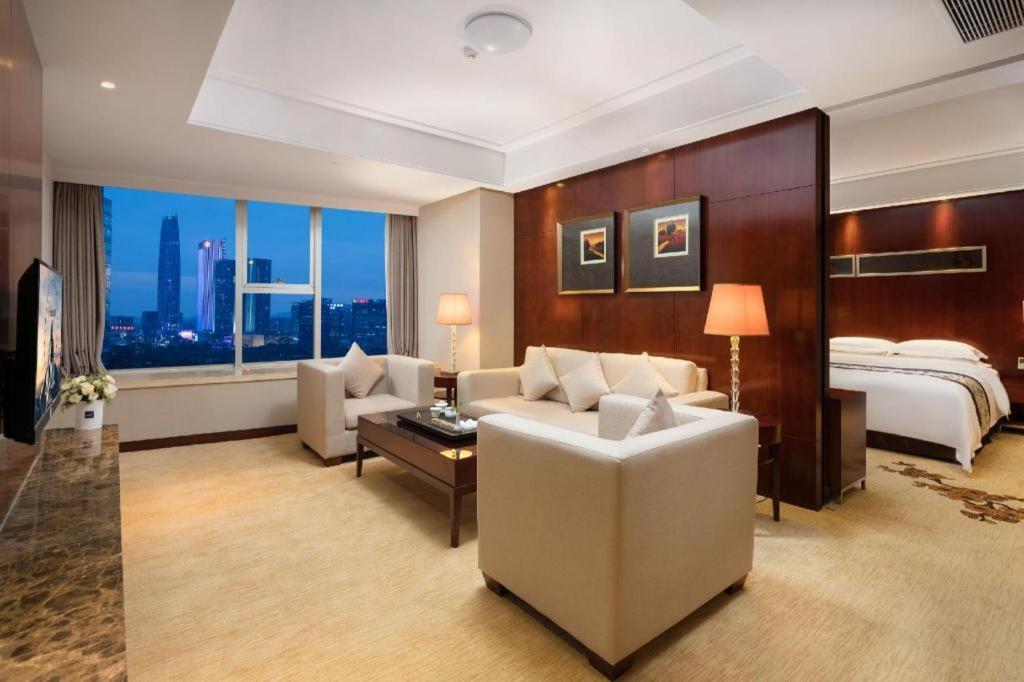Leisure Hotel Dongguan  Dış mekan fotoğraf